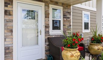 6995 Linwood Dr NE, Albertville, MN 55301