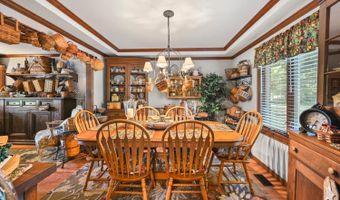 17 Pine Grove Dr, Batesville, IN 47006