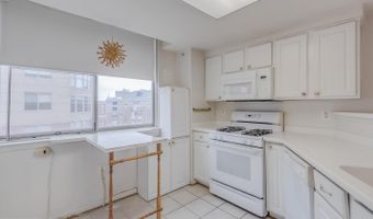 3835 9TH St N #1001W, Arlington, VA 22203