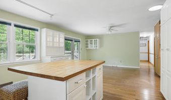 134 D Crestview Ave, Absecon, NJ 08201