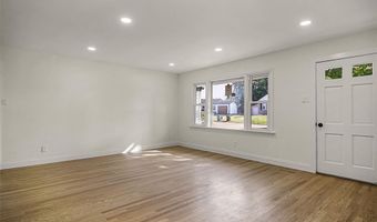 8505 Ava Dr, Affton, MO 63123