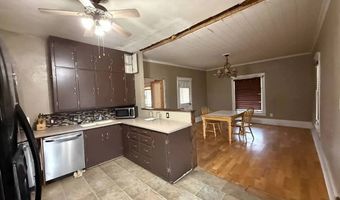823 Center St, Alva, OK 73717