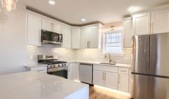 706 Augustine Rd, Atlantic City, NJ 08401