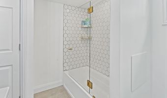 1134 Monroe Ave, Atlantic City, NJ 08401