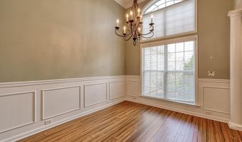 831 Vandenburg Dr, Boiling Springs, SC 29316