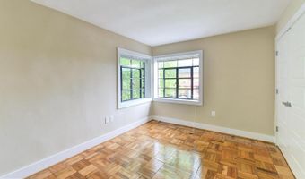 2911 NEWARK St NW 3, Washington, DC 20008