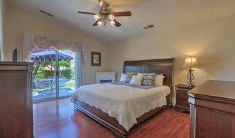 915 WIND RIVER St SE, Albuquerque, NM 87123
