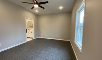 10 Trinton Ave, Bedford, IN 47421