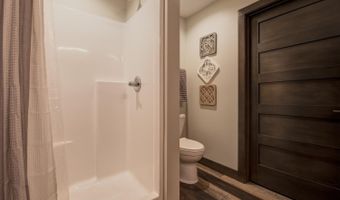 580 Linden Drive 104, Arnolds Park, IA 51331