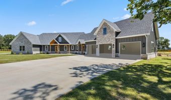 7000 Hannah Ln, Benton, AR 72019