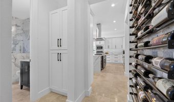 713 ISLEBAY Dr, Apollo Beach, FL 33572