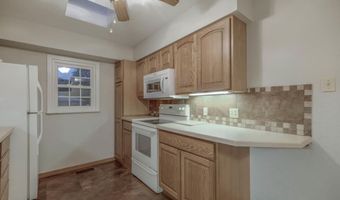 232 Greenway Rd, Arkansas City, KS 67005