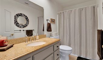 19581 Powhatan Rd, Apple Valley, CA 92308