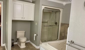 18 Southridge Ct, Batesville, AR 72501