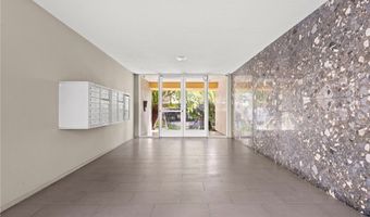 1525 N Hayworth Ave 204, Los Angeles, CA 90046