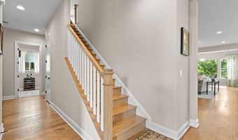 117 MALLARD Dr, Lake Frederick, VA 22630