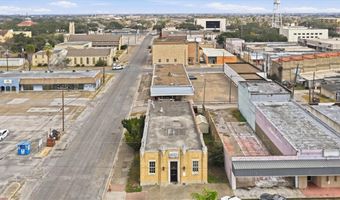 72 N Wright, Alice, TX 78332