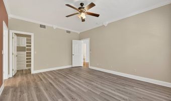 123 Aberdeen Pond Dr, Apollo Beach, FL 33572