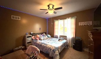 810 Glen Meadows Pkwy, Bedford, IN 47421