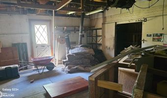 207 S Scott St, Alexis, IL 61412