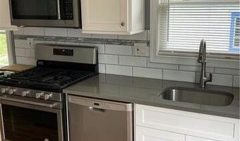 50 Short Beach Rd, Branford, CT 06405