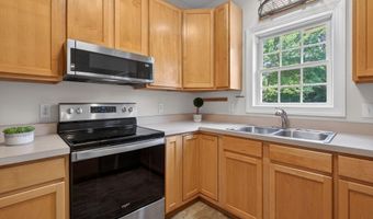 108 Grassy Ridge Ct, Apex, NC 27502