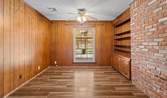 941 SE Paddock Ct, Bartlesville, OK 74006