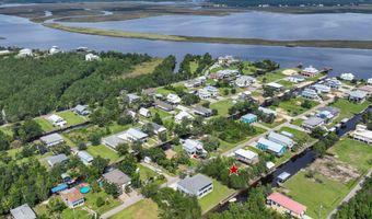 65 Fiber St, Bay St. Louis, MS 39520