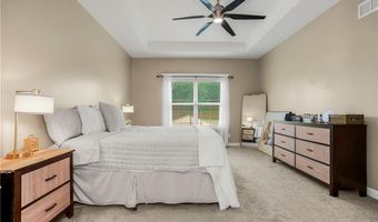804 N 168th St, Basehor, KS 66007
