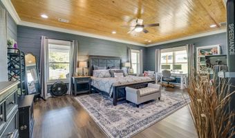 1600 Mary Lamons Rd, Afton, TN 37616