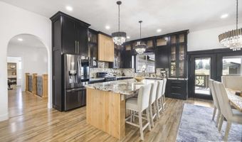 161 Snake River Dr, American Falls, ID 83211