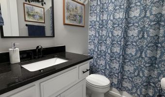 127 Hidden Valley Dr, Bardstown, KY 40004