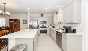 1025 Shadow Bluff Dr, Baton Rouge, LA 70820