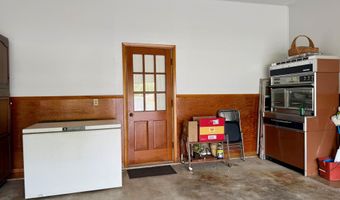 3317 HWY 52, Beattyville, KY 41311