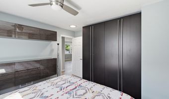 3141 CLAYBORNE Ave, Alexandria, VA 22306