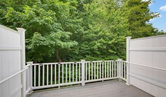 28 Armstrong Rd C15, Coventry, CT 06238