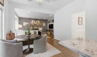 35 Lilac Ln, Danbury, CT 06810