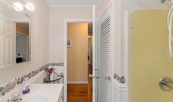 329 Hog House Hill Rd, Exeter, RI 02822