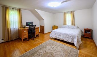 208 North St, Belchertown, MA 01007