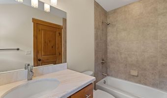 1015 W Wildwood Rd F, Avon, CO 81620