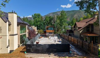 622 W Smuggler St, Aspen, CO 81611