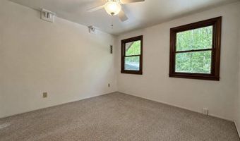 9503 N Smedley Rd, Bloomingdale, IN 47832