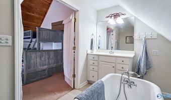 5641 Granary Way, Athens, AL 35611