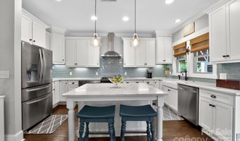 1833 Mimosa Ave, Charlotte, NC 28205