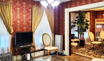 15 Lincoln Ave, Coventry, RI 02816