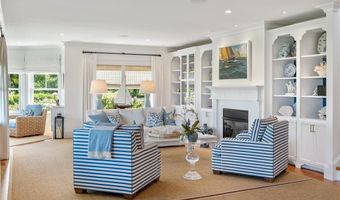 169 Wellington Ave, Newport, RI 02840