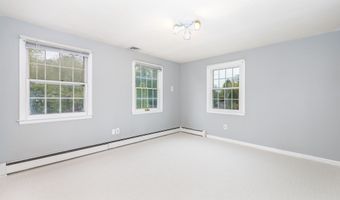9 Heather Ln, Burlington, CT 06013