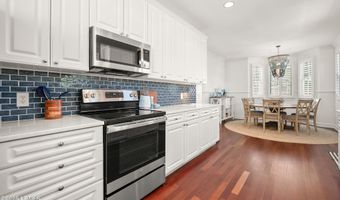 49 Holbrook Dr, Beaufort, SC 29902