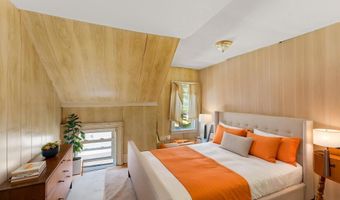 15 Dummer Street Ct, Bath, ME 04530