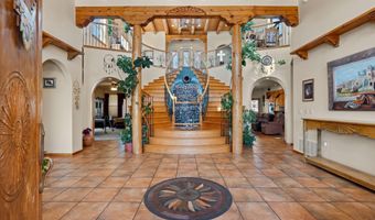 650 Barnett Dr, Bosque Farms, NM 87068